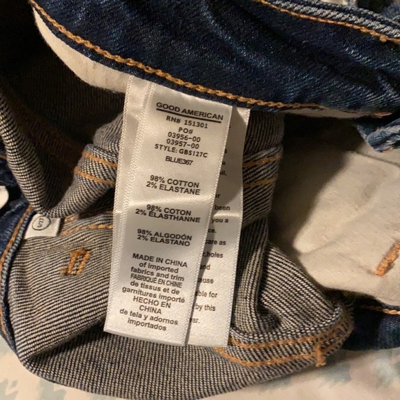 Good American high waisted denim bermudas raw hem - Picture 5 of 5